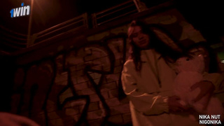 Горячее видео уличного секса с незнакомым парнем