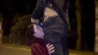 Шок-контент: минетик на самокате – экстрим не для новичков