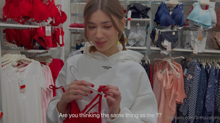 Горячая шопинг-история с Анной Ralphs в главной роли